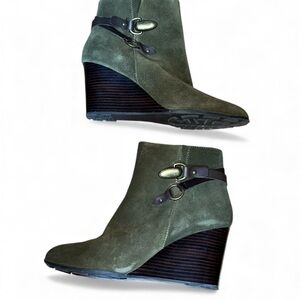 Tahari Suede Olive Wedge Boots